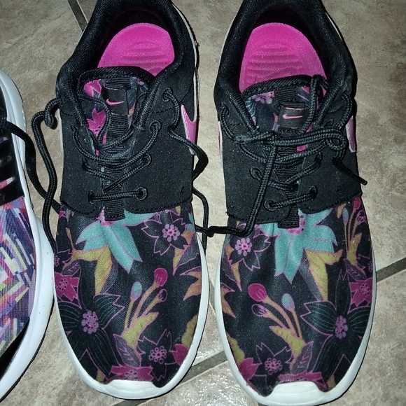 NIKE - Picture 8 of 8